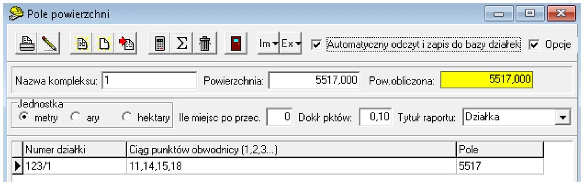 Okno programu Pole powierzchni z działką 123/1 i jej obwodnicą 11, 14, 15, 18