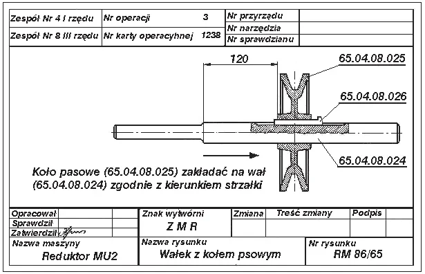 Rysunek wałka z kołem pasowym z tabliczką, oznaczeniami części i uwagą o kierunku zakładania